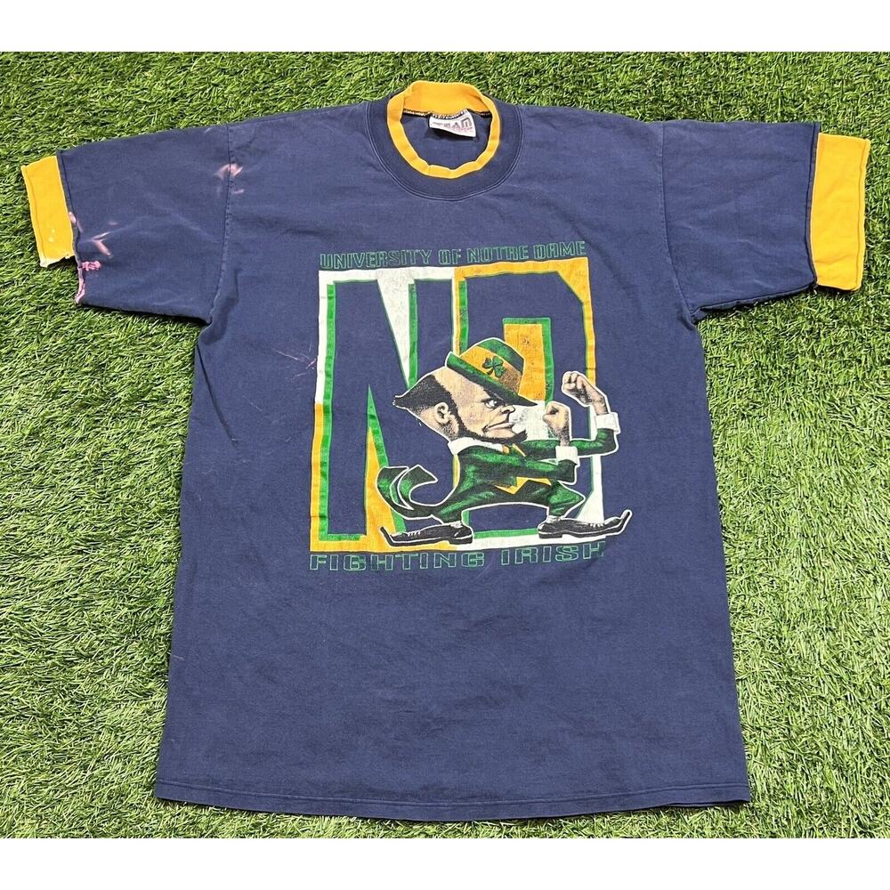 VTG 90's Team Edition Notre Dame Fighting Irish NCAA T-Shirt Men's XL Distressed